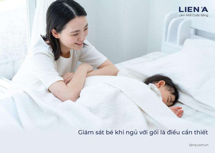 có nên ngủ trên gối trào ngược