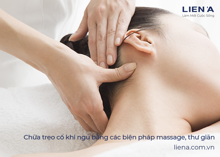 chua treo co bang cach massage