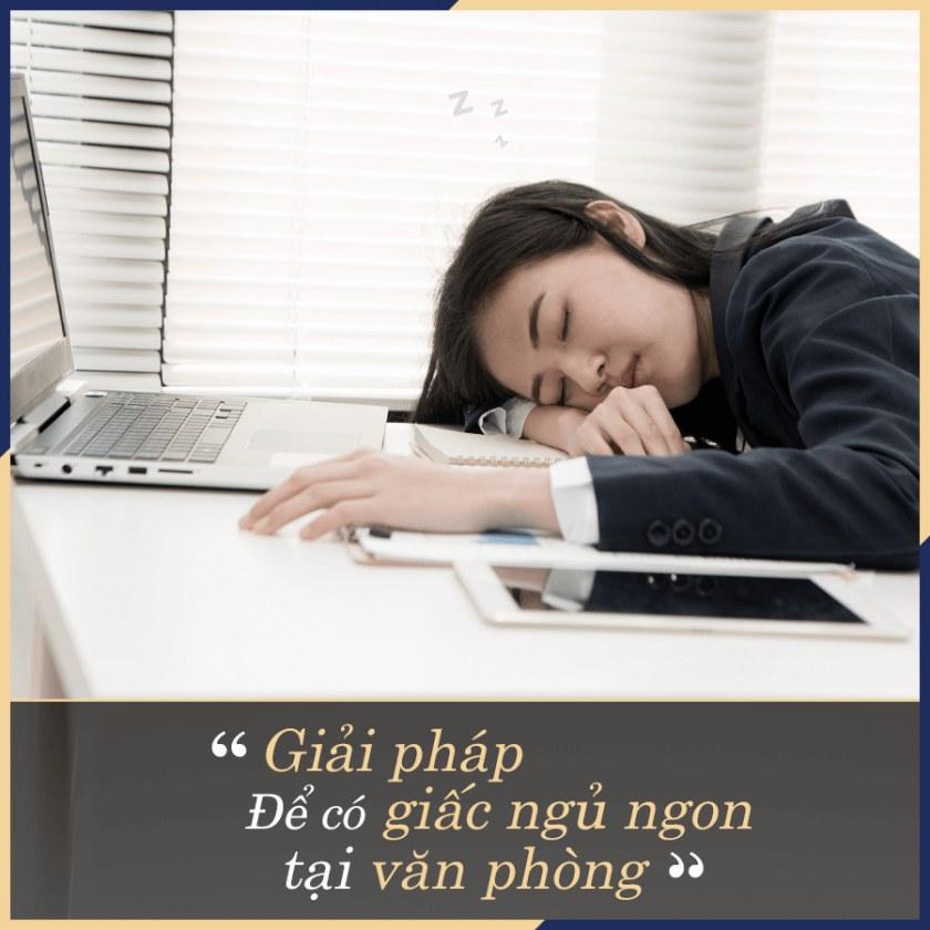 ngủ trưa tại văn phòng