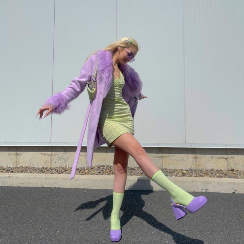 màu tím phối với màu gì