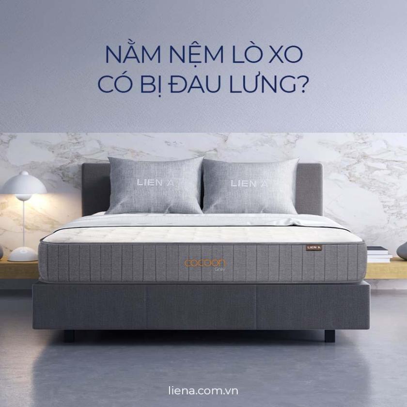 nằm đệm lò xo có bị đau lưng không