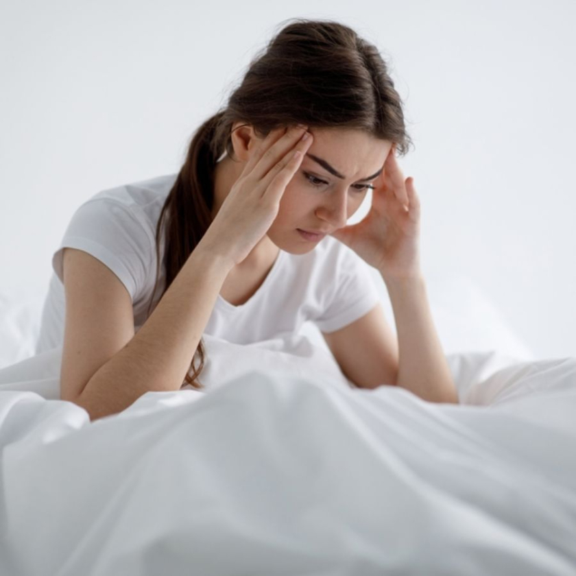 Ngủ nhiều nhưng vẫn buồn ngủ là bệnh gì?