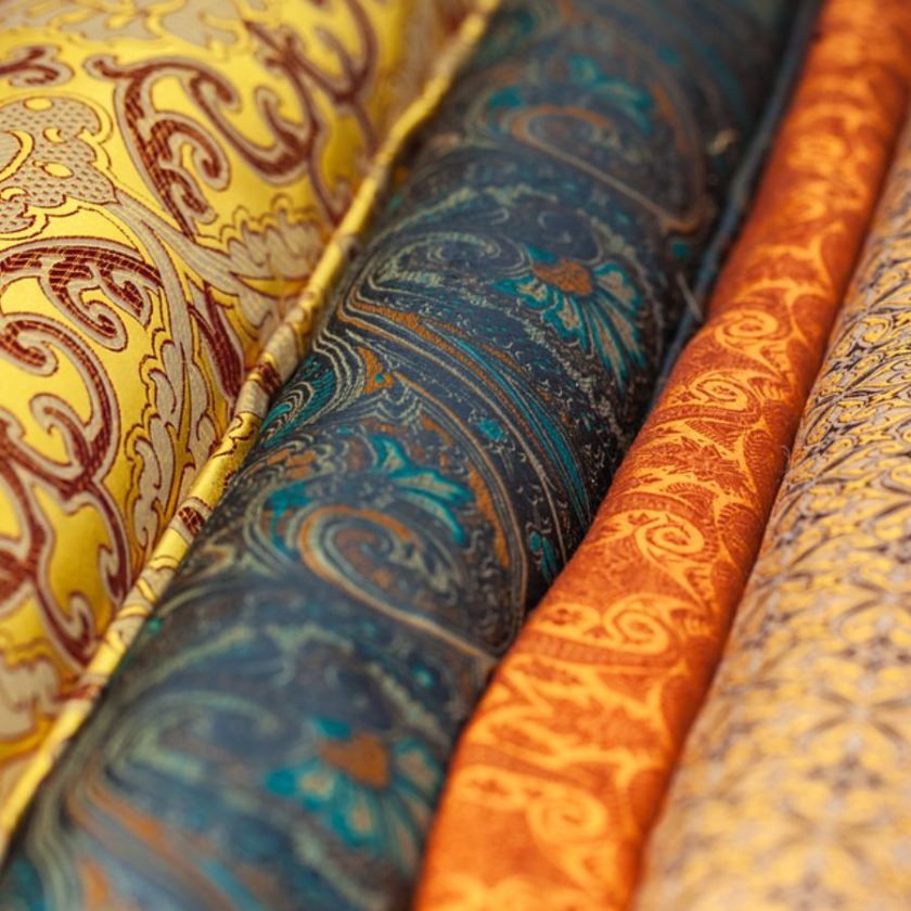 Vải gấm là gì? Ứng dụng chất liệu vải gấm trong đời sống 