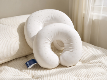 Gối cao su Travelmate