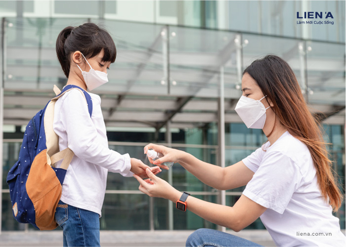 nệm gối cho bé đi học