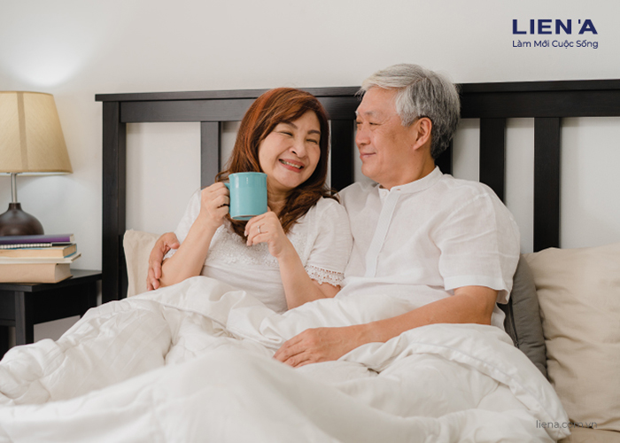 nệm cao su cho người già