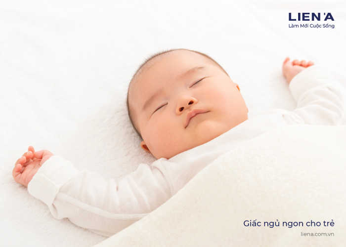 Đảm bảo trẻ được ngủ trên mặt phẳng