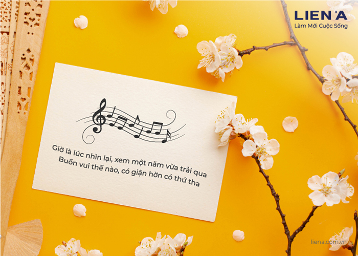 lời bài hát năm qua tôi đã làm gì 