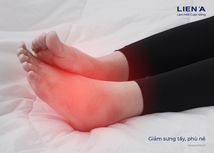 tư thế ngủ gác chân lên gối