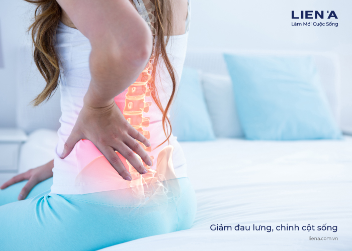 ngủ gác chân lên gối