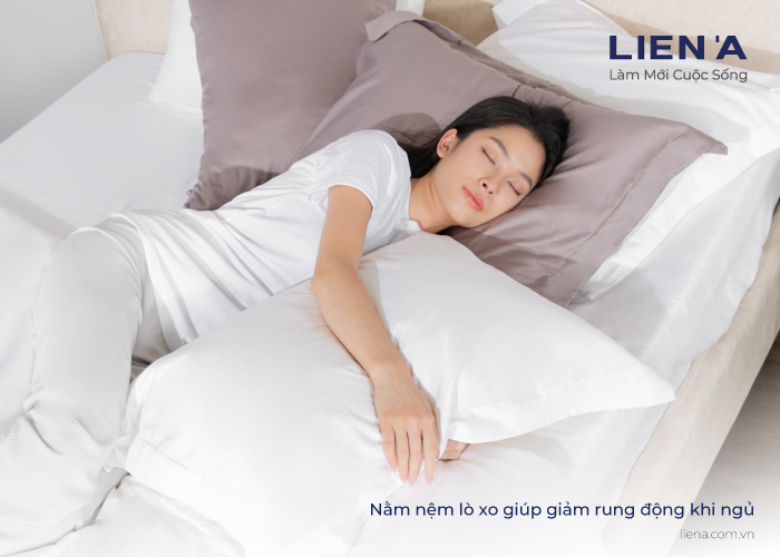 nệm lò xo tốt