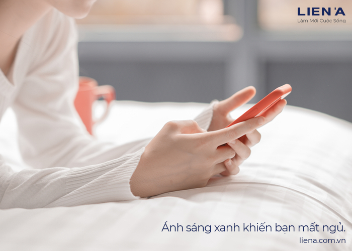 ánh sáng xanh khiến bạn mất ngủ