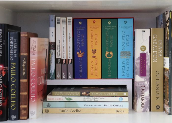 cách trưng bày sách đẹp