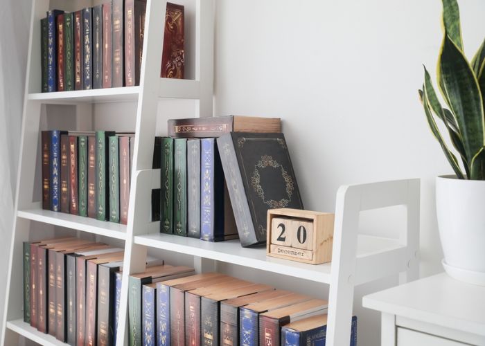 xếp sách đơn giản