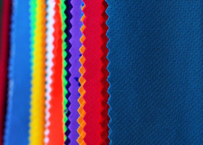 vải polyester có mát không