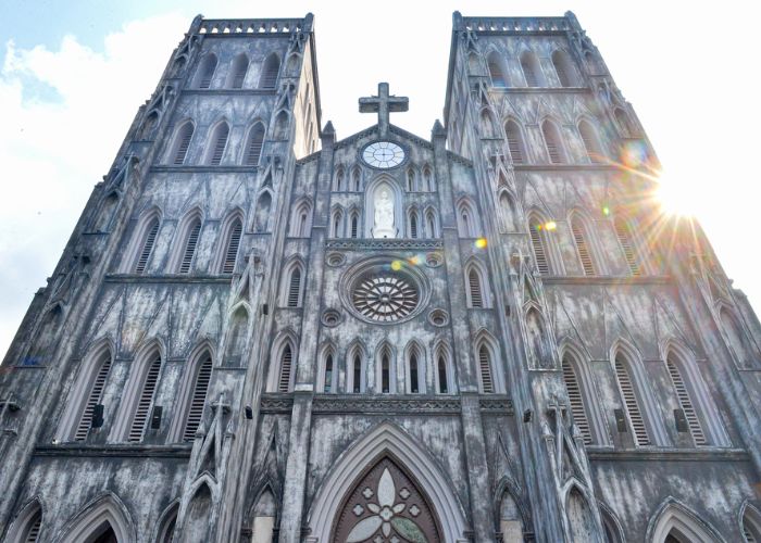 đi chơi tết ở nhà thờ lớn hà nội