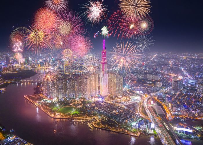 tết ở sài gòn đi đâu chơi