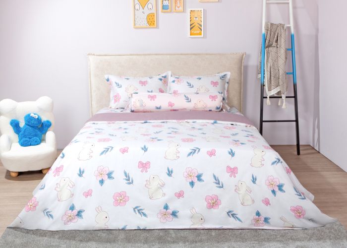 ga giường trắng phối hồng