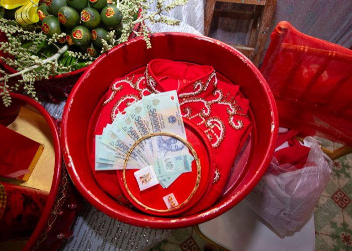 mâm quả tiền vàng ngày cưới