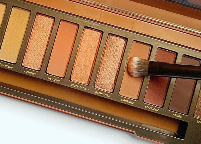 màu nude trong đồ trang điểm