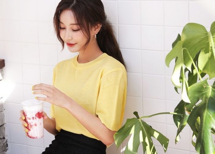 màu vàng chanh phối đen