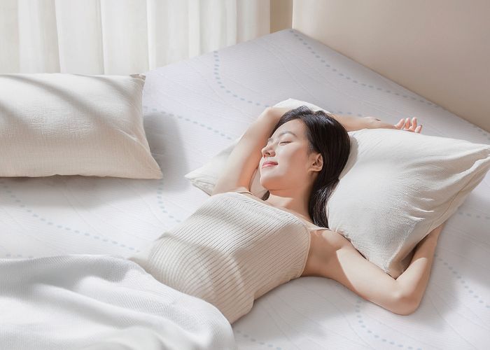 nệm cao su cho giường sắt