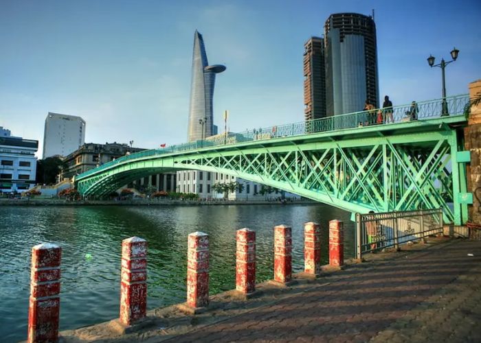 ngắm pháo hoa ở sài gòn