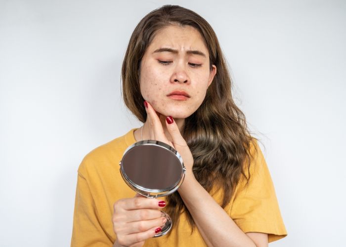 ngủ nướng gây rối loạn nội tiết tố