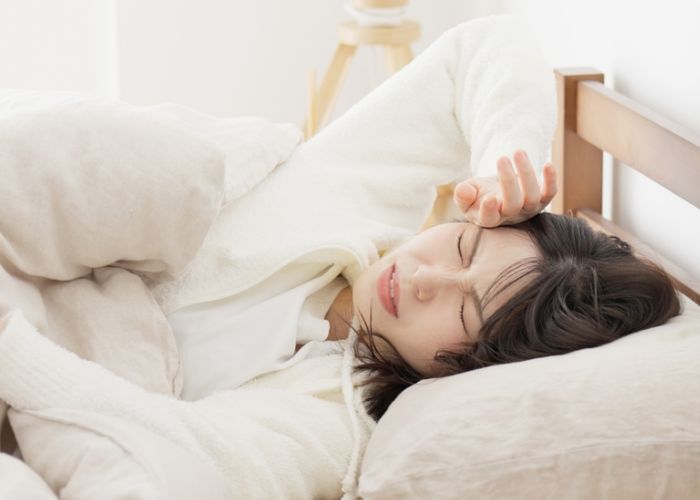 nguyên nhân nằm nệm foam bị nóng lưng