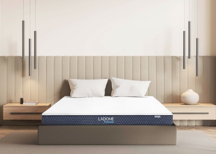 nội thất tặng tiệc tân gia