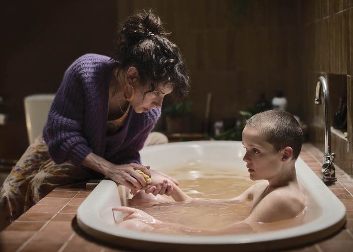 phim halloween bring her back