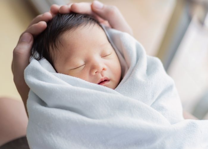 rem sáng phát triển não bộ của trẻ