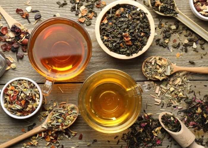 trà thảo mộc giúp ngủ ngon