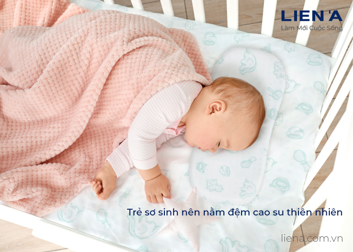 trẻ sơ sinh nên nằm đệm gì