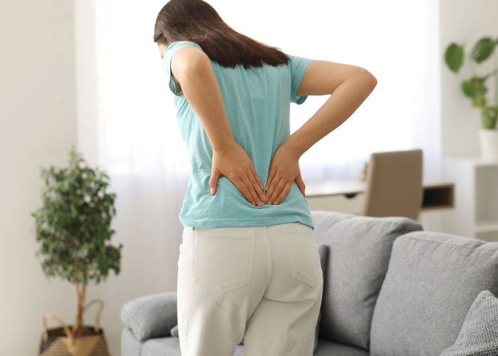 gối kê lưng khi ngủ