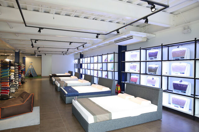 showroom nệm phú nhuận